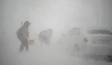 ABD’de kar fırtınası alarmı! 4 eyalette acil durum ilan edildi, 100 binden fazla kişi elektriksiz kaldı