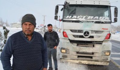 Aksaray- Ankara kara yolu 16 saat sonra ulaşıma açıldı