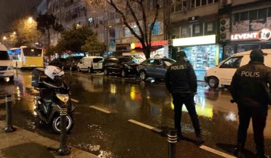 Beşiktaş’ta yasağa rağmen trafiğe çıkan motosikletli kuryelere ceza yağdı