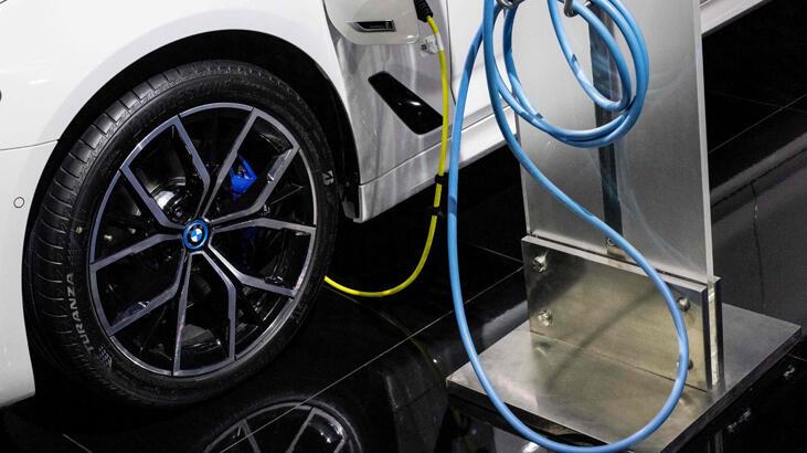 BMW, 2021 yılında rekor satış yaptı