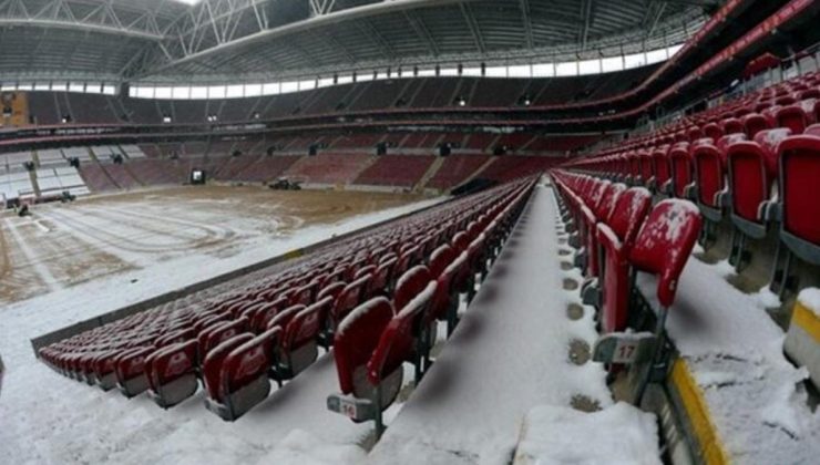 Galatasaray-Trabzonspor maçı oynanacak mı? Sarı-Kırmızılı kulüpten açıklama geldi