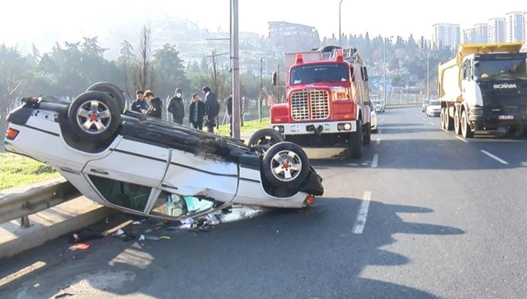 Gaziosmanpaşa’da bariyerlere çarpan araç yan yattı