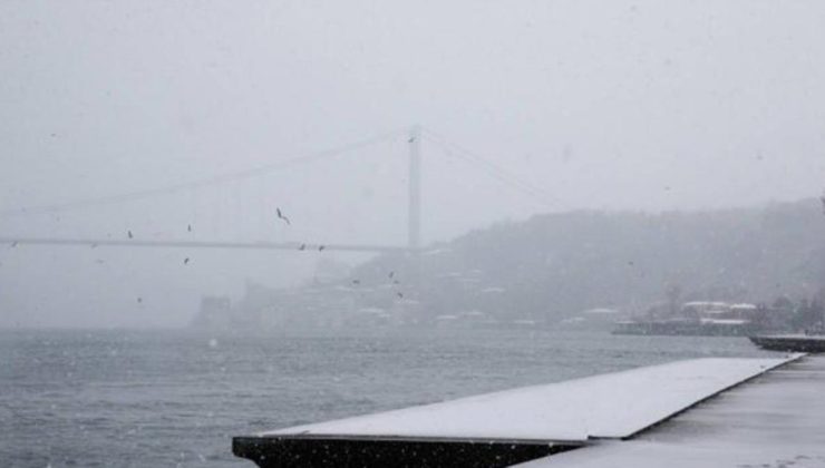 İstanbul Boğazı’nda gemi geçişleri çift yönlü askıya alındı