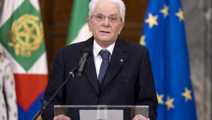 İtalya’da cumhurbaşkanlığına yeniden seçilen Mattarella’dan ‘sorumluluk’ mesajı