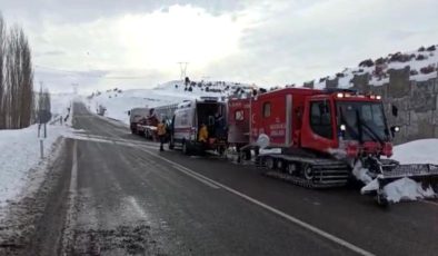 Karlı bölgedeki kalp hastasına paletli ambulans ile ulaşıldı