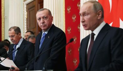 Rusya’dan Cumhurbaşkanı Erdoğan’ın Putin-Zelenskiy görüşmesi teklifine tek cümlelik yanıt: Herhangi bir şey yok