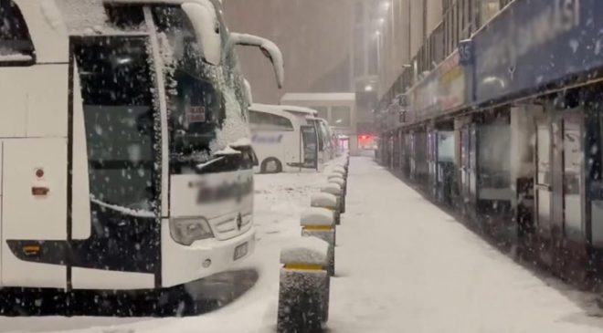 Son Dakika: İstanbul’da tüm otogarlarda araç çıkışları yarın sabah 09.00’a kadar durduruldu