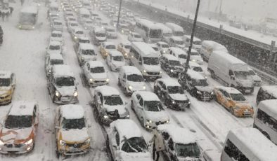 Son Dakika! İstanbul’da tüm yollar açıldı, Trakya ve Anadolu’dan şehre giriş kısıtlaması kaldırıldı