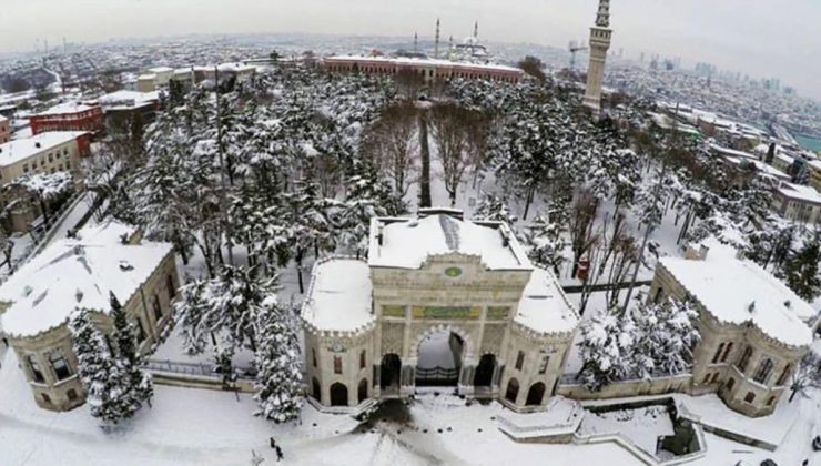 Son Dakika: Yoğun kar yağışı nedeniyle İstanbul’daki üniversitelere 2 gün ara verildi