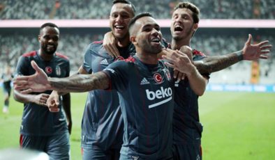 Süper Lig’de son yılların en büyük bombası! Galatasaray, Beşiktaş’ın yıldızıyla masaya oturuyor