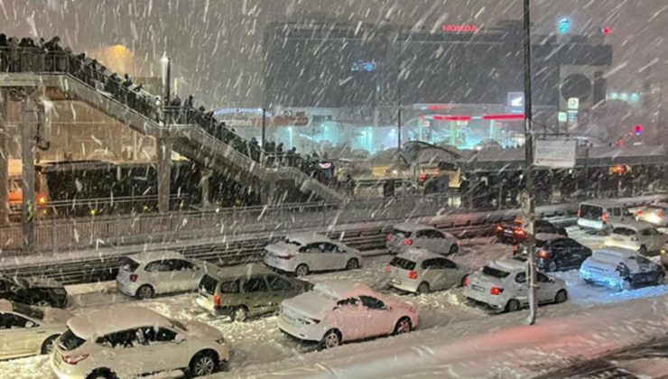 Tüm İstanbul bu meteoroloji dedikodusunu konuşuyor! 14 Şubat için korkutan tahmin