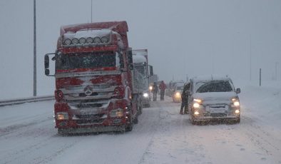 Vali Yerlikaya duyurdu! Dün trafiğe kapatılmıştı… İşte son durum