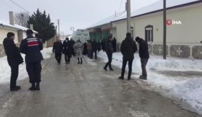 Son dakika haberleri! Bakan Koca’nın vefat eden babaannesi son yolculuğuna uğurlandı