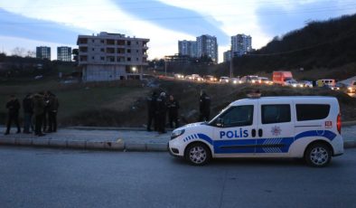 Son dakika: Samsun’da aracında silahlı saldırıya uğrayan kişi ağır yaralandı